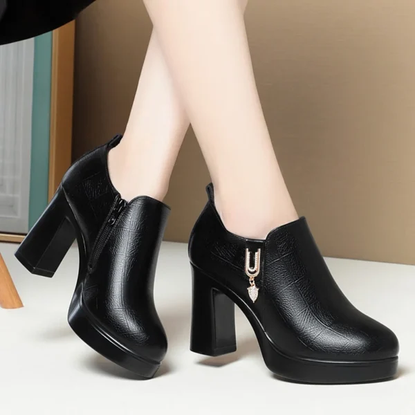 Comfortable Deep Mouth Soft Leather Anti-slip Shoes Platform Spring 2024 Women's Block Black High Heels Office Mother Shoes