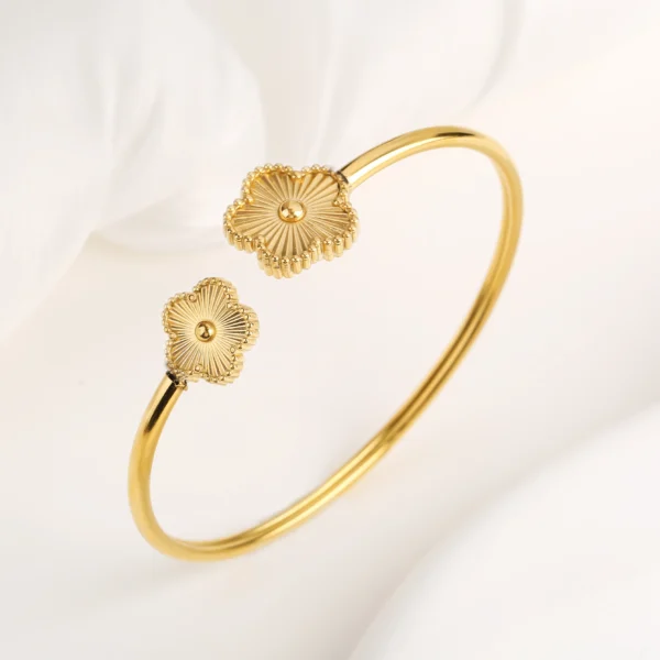 New Creative Stainless Steel Plant Five-Leaf Flower Open Bangle Simple For Woman Girl Fashion Party Jewelry Accessories Clover - Image 4