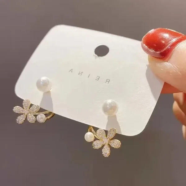 Flash Planet Zircon Ear Studs Women Korean Niche Exquisite Ear Accessories French Retro Simple Temperament Stud Earrings Jewelry - Image 3