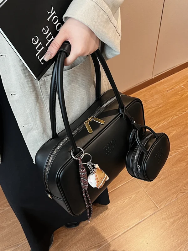Retro large capacity bag for women 2024 new autumn/winter work handbag pillow bag shoulder messenger bag - Image 4