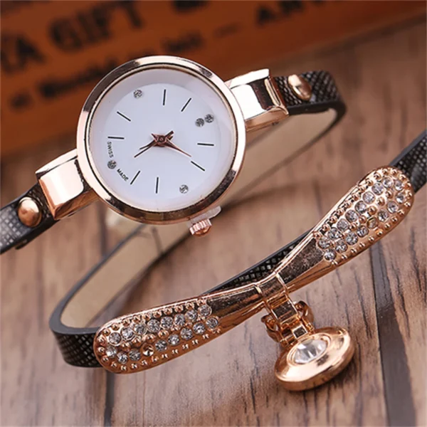 Women watch Fashion Multilayer Rhinestone Round Pendant Quartz Bracelet Wrist Watch montre femme Ladies Dress Watches Gif - Image 3