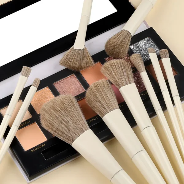 10PCS Makeup Brushes Set Professional Eye Shadow Foundation Blush Highlighter Concealer Kabuki Blending Brush Female Beauty Tool - Image 3